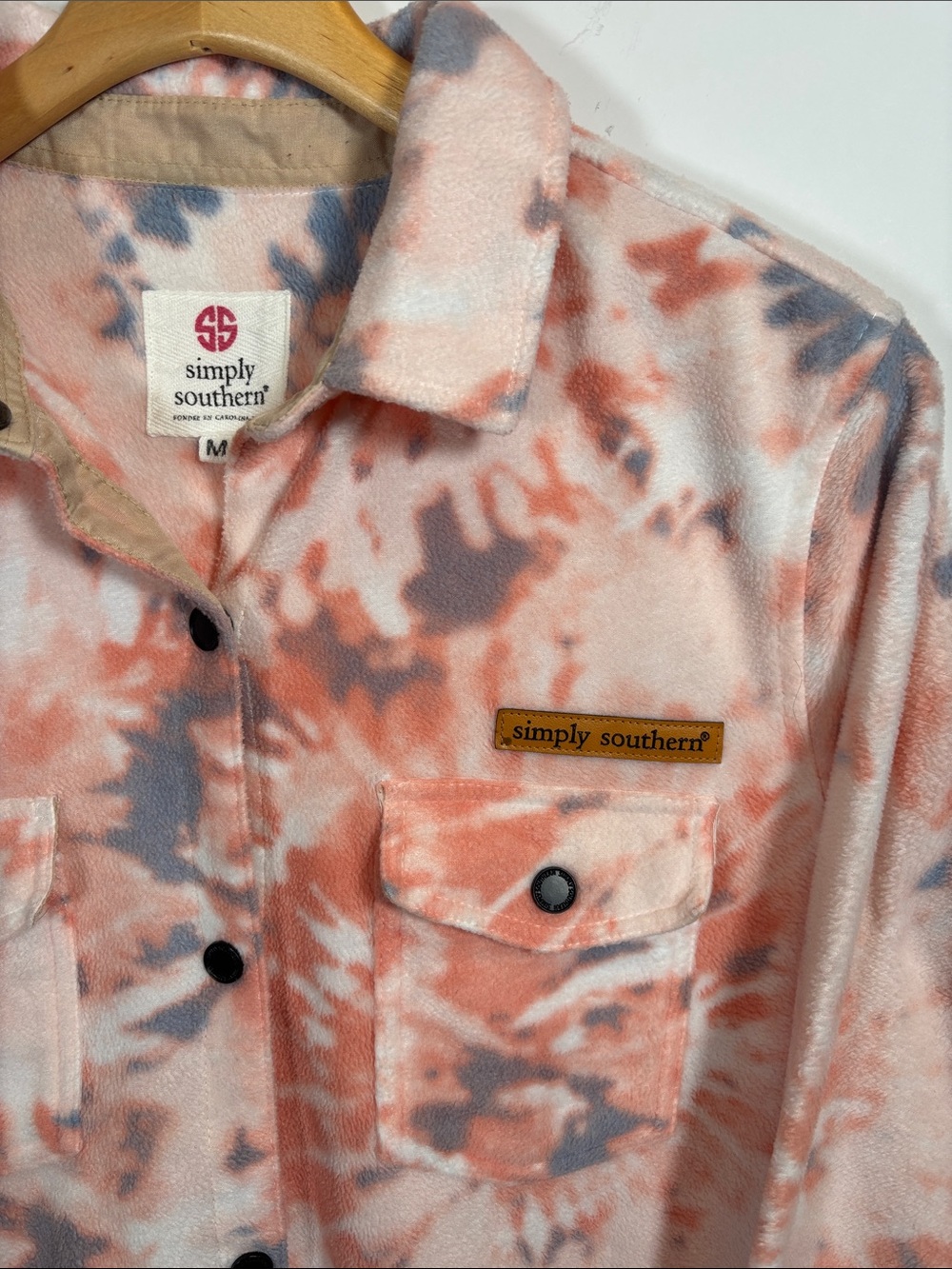 Simply Southern Snap Front Fleece Peach and Gray Tie Dye Shacket Shirt - Medium - Picture 2 of 7